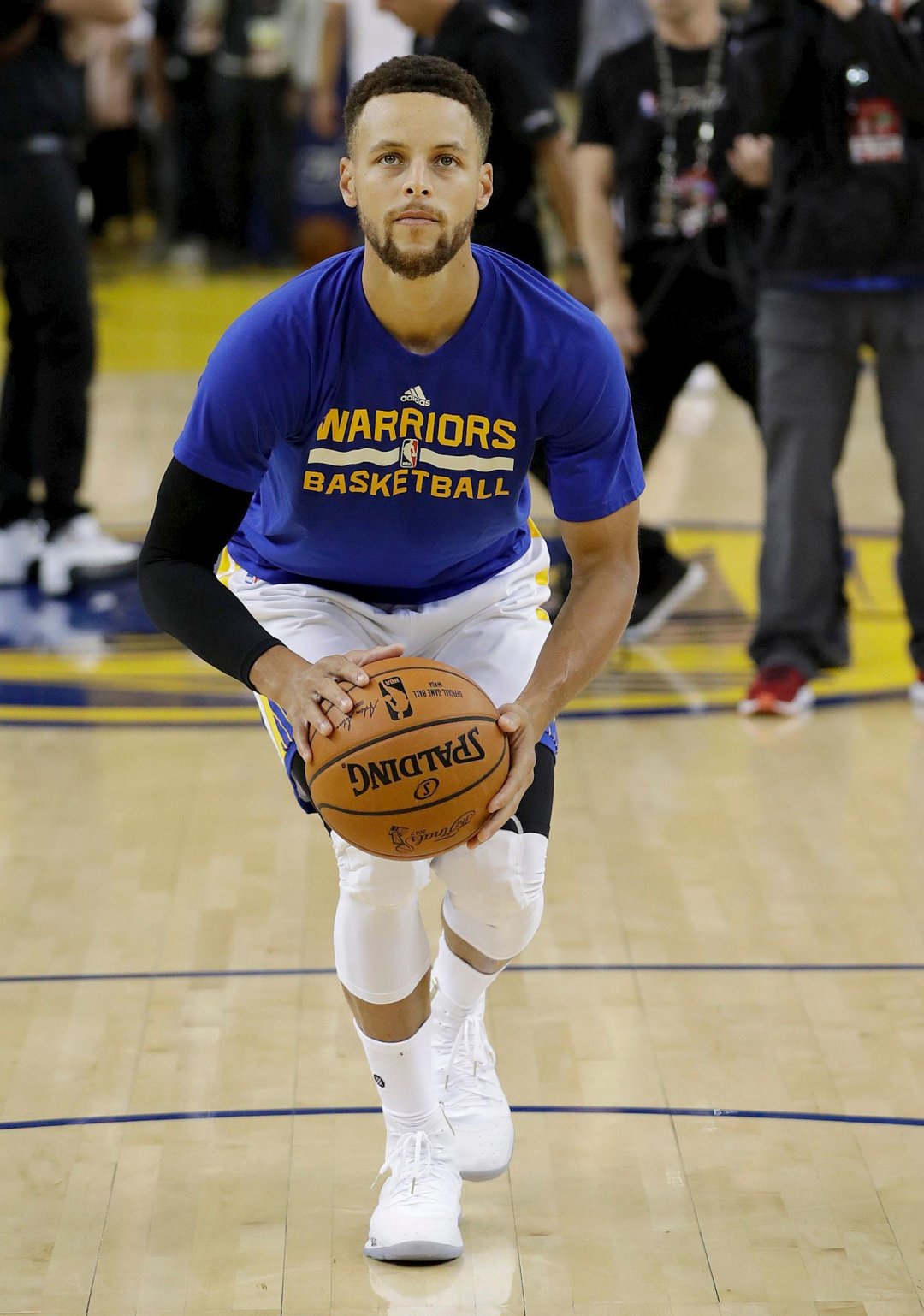 竞争格局更 竞争格局更