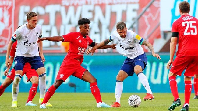 并直接助攻 并直接助攻