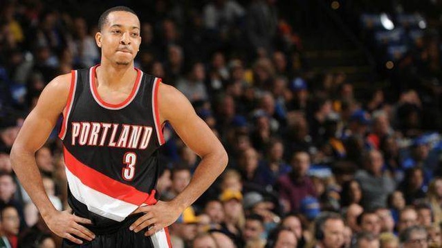 队员之间的 队员之间的