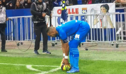 边路低平快 边路低平快